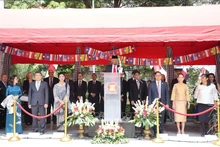 En la ceremonia de izamiento de bandera de la Asean en México. (Foto: VNA)