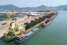 La construcción del puerto de contenedores de Long Son promete brindar beneficios a Thanh Hoa. (Foto: baothanhhoa.vn)
