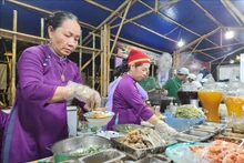 La Semana Culinaria Tradicional de Hue 2024 presenta una variedad de platos regionales.(Foto: VNA)