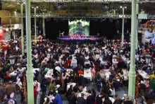 El Mercado de Tet, elaborado por la Asociación de Vietnamitas residentes en Francia (UGVF) ofrece a los visitantes la oportunidad de explorar los colores y sabores tradicionales del Tet, la fiesta más grande del pueblo vietnamita.