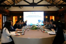 En la reunión. (Foto: Administración Nacional de Turismo de Vietnam)
