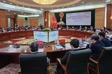 En el seminario sobre el desarrollo de zonas francas y de libre comercio en Hai Phong. (Foto: baodautu.vn)