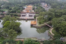 Vista panorámica de la tumba del rey Tu Duc desde arriba. (Foto: VNA)
