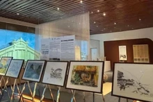 En la exposición. (Foto: anninhthudo.vn)