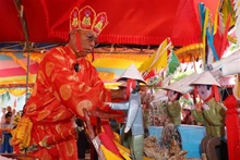 Organizan ceremonia en homenaje a soldados de Hoang Sa. (Foto: VNA)