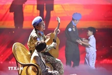 Un espectáculo artístico en el programa. (Foto: VNA)