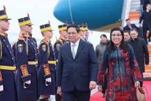 El primer ministro de Vietnam, Pham Minh Chinh, llega a Bucarest para iniciar su visita oficial a Rumania. (Foto: VNA)
