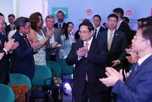 El primer ministro vietnamita, Pham Minh Chinh, asiste al Foro Empresarial Vietnam-Brasil. (Foto: VNA)