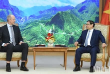 [Foto] Premier vietnamita recibe al presidente y director general de Siemens AG