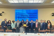 La delegación de la Comisión de Ciencia, Tecnología y Medio Ambiente de la Asamblea Nacional visita Estados Unidos. (Fotografía: VNA)