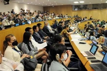 Delegación vietnamita en la reunión. (Fotografía: baoquocte.vn)
