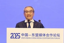 El viceministro de Cultura, Deportes y Turismo de Vietnam Phan Tam pronuncia un discurso en el foro (Foto: VNA)