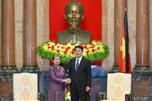 [Foto] Presidente de Vietnam recibe a dirigente partidista de Camboya 