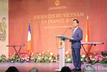 El vicecanciller vietnamita Ha Kim Ngoc habla en el evento.