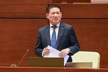 El ministro de Finanzas, Ho Duc Phoc, habla en el evento.