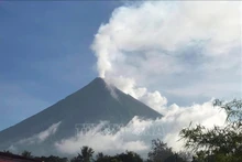 Filipinas advierte sobre riesgo de erupción volcánica por meses (Fotografía: AFP)