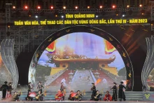 Una actuación de la noche inaugural de la Semana de Cultura y Deportes de las Minorías Étnicas en el Noreste. (Fotografía: baoquangninh.vn)