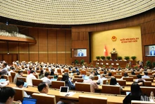Parlamento de Vietnam debate proyecto de Ley de Ciencia, Tecnología e Innovación