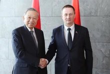 [Foto] Líder partidista de Vietnam se reúne con primer ministro de Bielorrusia