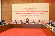 El presidente de la Asamblea Nacional de Vietnam, Vuong Dinh Hue en el encuentro. (Fotografía: Nhan Dan)