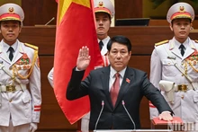 [Foto] Luong Cuong jura su cargo como presidente de Vietnam