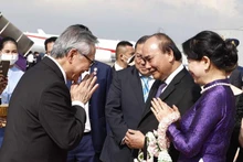 El presidente vietnamita, Nguyen Xuan Phuc, concluye su visita a Tailandia y participación en la 29 Reunión de APEC. (Fotografía: VNA)