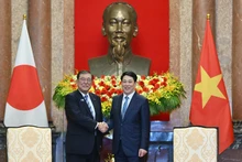 [Foto] Presidente vietnamita recibe al primer ministro de Japón