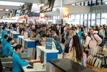 Aeropuertos de Vietnam atienden a 3,6 millones de pasajeros durante las vacaciones del Tet