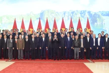 [Foto] Dirigentes vietnamitas asisten al encuentro por el 95 aniversario de la fundación del PCV 