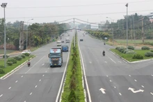 Un tramo de la carretera nacional 61C que une la ciudad de Can Tho con la provincia de Hau Giang. (Foto: VNA)