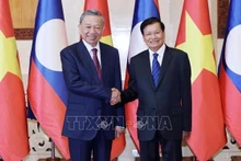 El presidente de Vietnam, To Lam, y el secretario general del PPRL y presidente de Laos, Thongloun Sisoulith.