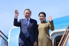 El secretario general del Partido Comunista de Vietnam, To Lam, concluye con éxito su visita estatal a Azerbaiyán. (Foto: VNA)