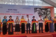 Celebran exposición temática "Bac Ninh en la guerra de resistencia contra los colonialistas franceses" en Dien Bien