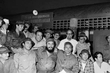 Visita de líder Fidel Castro a zonas liberadas del Sur de Vietnam: Un hito especial