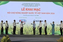 En el evento (Foto: thesaigontimes.vn)