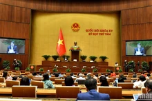 Parlamento de Vietnam discute trabajo de combate contra delincuencias y corrupción