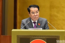 Duong Thanh Binh, jefe de la Comisión de Peticiones del Parlamento habla en el evento.