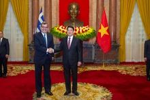 [Foto] Presidente de Vietnam recibe a nuevos embajadores