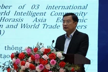 El director del Servicio provincial de Planificación e Inversión, Pham Trong Nhan, en el evento (Foto: VNA)