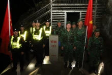 En la primera noche de patrulla en la zona fronteriza entre Vietnam y China. (Foto: VOV)