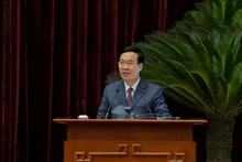 El miembro del Buró Político y permanente del Secretariado del Comité Central del Partido Comunista de Vietnam, Vo Van Thuong. habla en el evento (Fotografía: qdnd.vn)