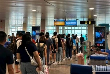 Aeropuerto de Tan Son Nhat prevé un tráfico récord de pasajeros durante el Tet