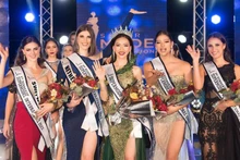 La Supermodelo Internacional 2022 Bui Quynh Hoa y las finalistas. 