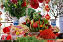 Mam ngu qua (bandeja de cinco frutas) representa las tradiciones culturales del Tet (Nuevo Año Lunar) de Vietnam (Foto: VNA)