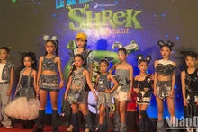 Llevan el musical de Broadway "Shrek" a la Ópera de Hanói