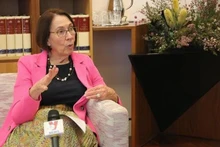 La presidenta del Senado de Australia, Sue Lines, en la entrevista. (Fotografía: VNA)