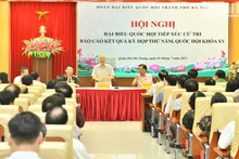 Máximo dirigente partidista de Vietnam se reúne con votantes de Hanói
