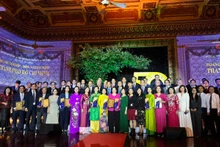 Participantes en el evento (Foto: thesaigontimes.vn)