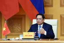 El primer ministro de Vietnam, Pham Minh Chinh, interviene en la cita.