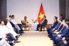 [Foto] Premier vietnamita se reúne con líder del Partido Revolucionario Moderno de República Dominicana